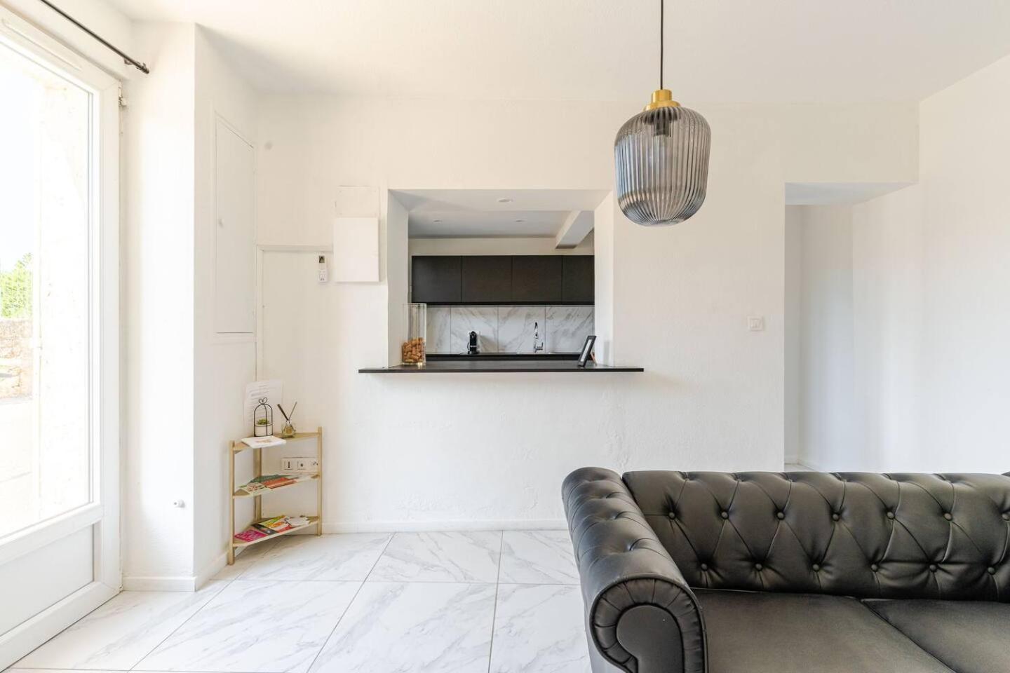 La Suite - Loft Spa Tavernes 外观 照片